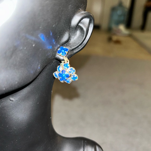 Screw Back Earrings, Screw On Earrings, Royal Blue earrings - Picture 6 of 11